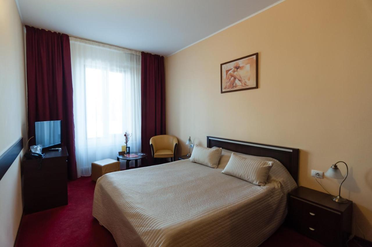 Hotel Magnus Galati Екстер'єр фото