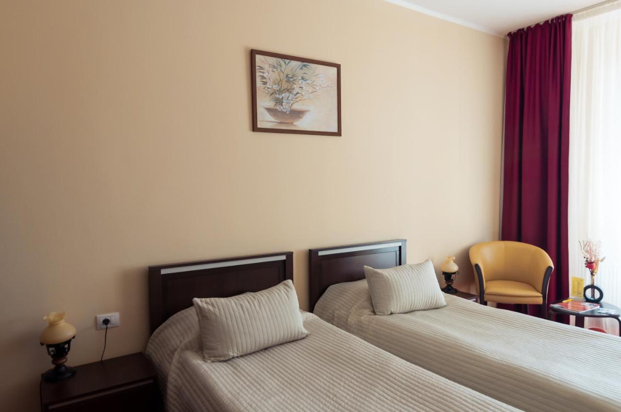 Hotel Magnus Galati Екстер'єр фото