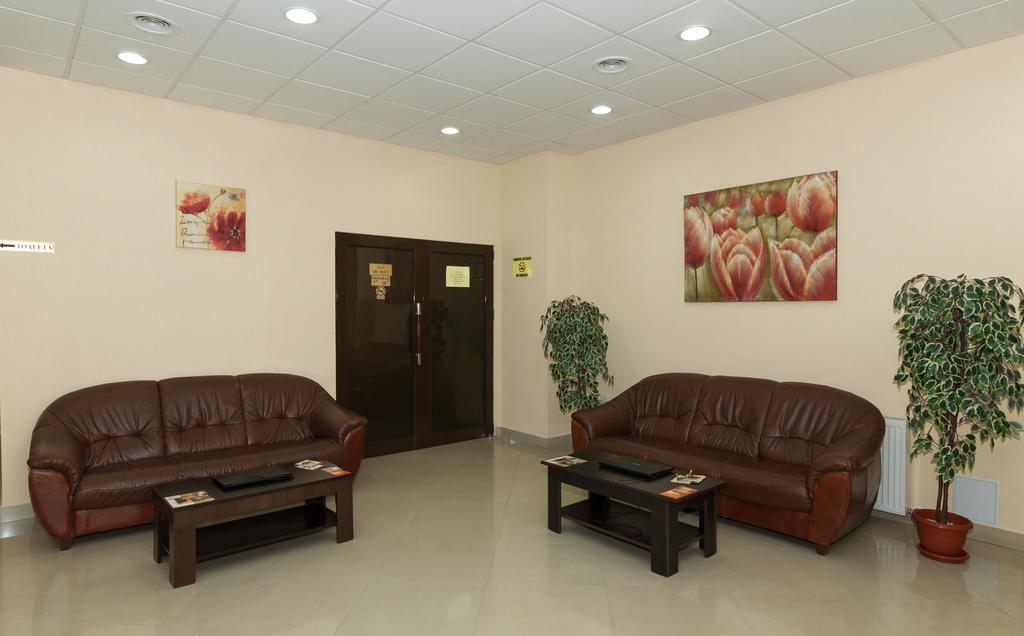 Hotel Magnus Galati Екстер'єр фото