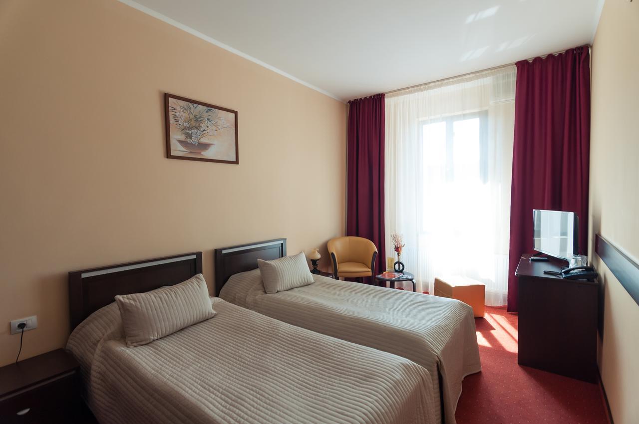 Hotel Magnus Galati Екстер'єр фото
