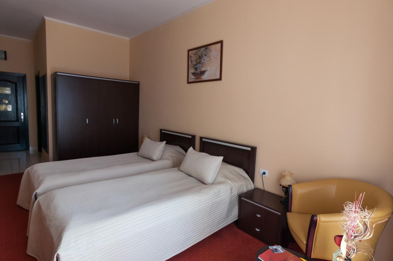 Hotel Magnus Galati Екстер'єр фото